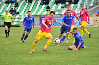 Поступилися першим чемпіонам України