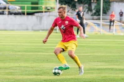 У гостях упевнено здолали "Гірник-Спорт"